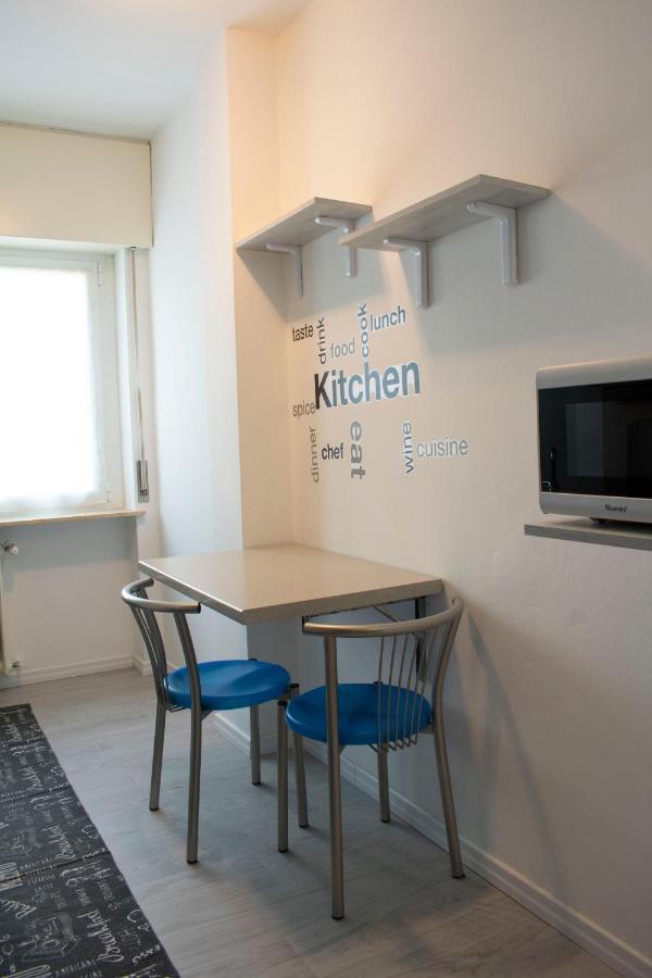אודינה J&M House -Fronte Ospedale- Incluso Netflix E Disney Plus מראה חיצוני תמונה